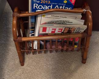 Bamboo magazine rack