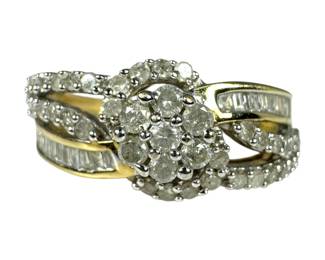 10kt Yellow Gold Diamond Cluster Ring 2pt3 Grams