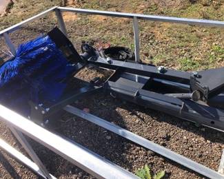 HYDRAULIC BUNK SWEEPER