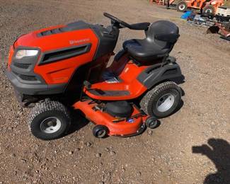 HUSQVARNA LAWN MOWER