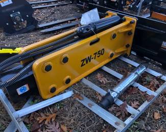 SKID STEER BREAKER HAMMER