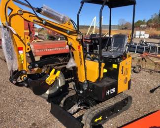 H12 MINI EXCAVATOR