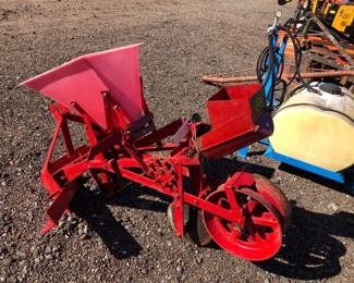 COVINGTON 1 ROW PLANTER