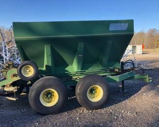 CHANDLER LIME SPREADER