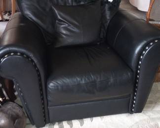 Black leather furniture chair leather vintage 