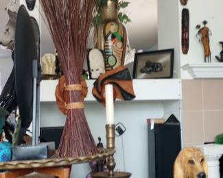 Butler server dog antique vintage decor