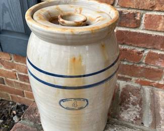 Marshall Pottery #4 churn