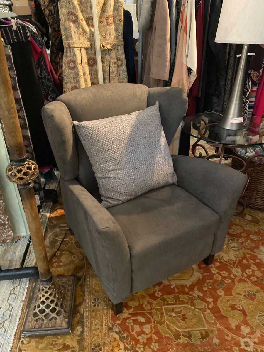 Velvet Comfy Armchair