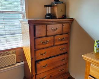 Solid wood dresser