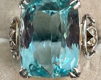 Absolutely glorious and massive aquamarine and diamond ring in white gold