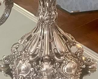 Extraordinary detail and reticulated craftsmanship 