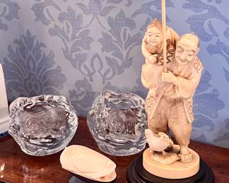 Antique Asian figurines in I vory 