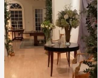 FOYER GALLERY FURNITURE