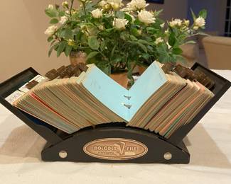 VINTAGE ROLODEX 