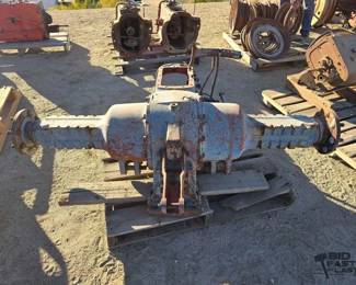 4100  Tractor Rear End 