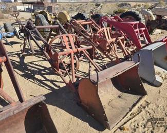 2016  Front Bucket Loader Tractor Attachment 