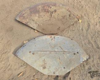 2704  2 Ford 9N Tractor Fenders 