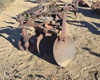 2552  3pt Farm Disc Implement 