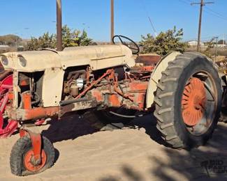 200  1962 Case Tractor 