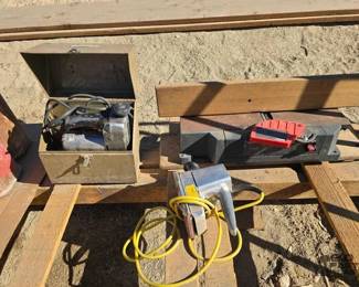 2580  Craftsman Sabre Saw, Craftsman JointerPlaner, Stanley Finishing Sander 