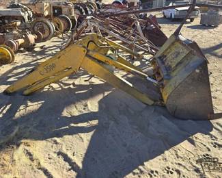 2000  Front Bucket Loader Tractor Attachment 