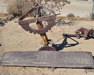 2544  3pt Grader Blade Tractor Implement 