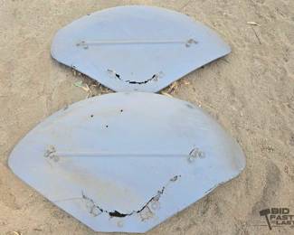 2712  2 Ford 8N Tractor Fenders 