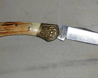 Vintage pocket knives