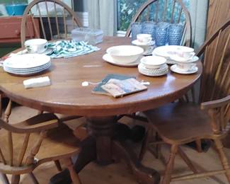 Fantastic oak kitchen table large base with claw feet