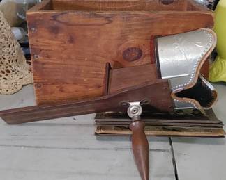 Stereo viewer with photo cards