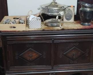 Antique Jacobean style small Buffet many people use these as a small bar. Beautiful mahogany with great diamond designs and stretcher at the bottom