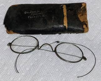 Great selection of antique wire rim early classes