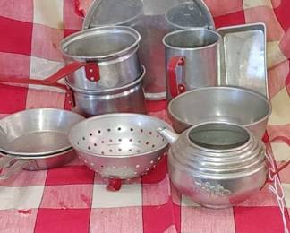 Vintage child's aluminum cook set