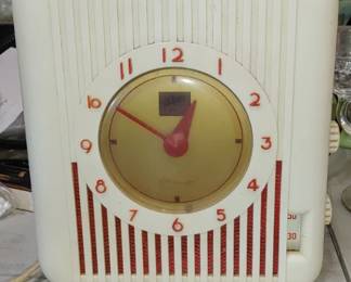 Vintage Vogue pinup radio found on the third floor