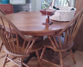 Beautiful kitchen table and four chairs more pictures to post