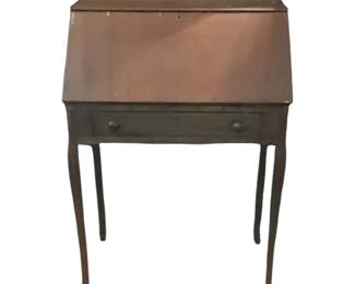 Antique Lady’s Slant Front Desk  Circa 1900s 
All handmade dovetail drawers
Partial label on the back made in Atlanta Georgia