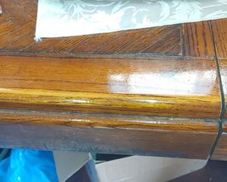 Beautiful table I'll get some better pictures