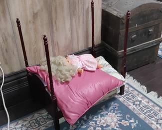 Vintage for poster doll bed 