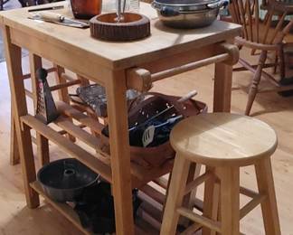 Nice Pine Island Bar