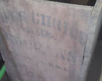 Early very large shipping crate for 
Antique Victorian shoes reads 
Tres Choice Brogans.    Very Fine Shoe