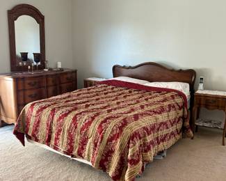 Beautiful five piece bedroom suite. 