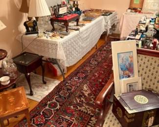 GORGEOUS ORIENTLAL RUG