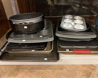 Baking pans