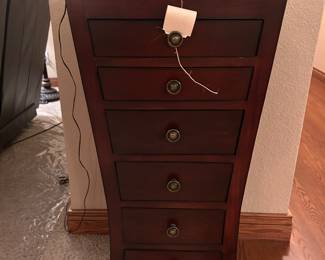 6 drawer chest