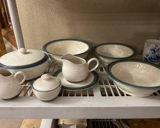 Pfaltzgraff  serve pieces