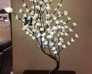 Lighted faux bonsai tree
