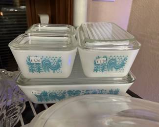 Vintage covered bakeware