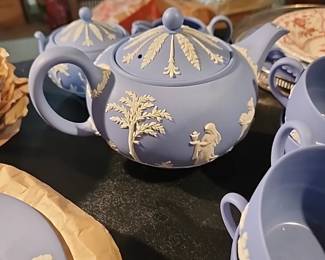 Wedgwood Tea Set And Serving Pieces