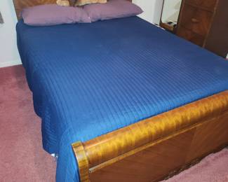 Vintage full size bed