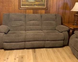 Reclines on both ends